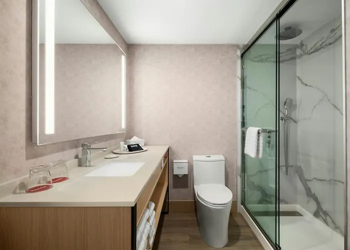 Travelodge Hotel By Wyndham Vancouver Airport